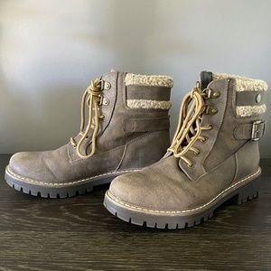 Cliff's By White Mountain, Women's Boots, Size 6 1/2